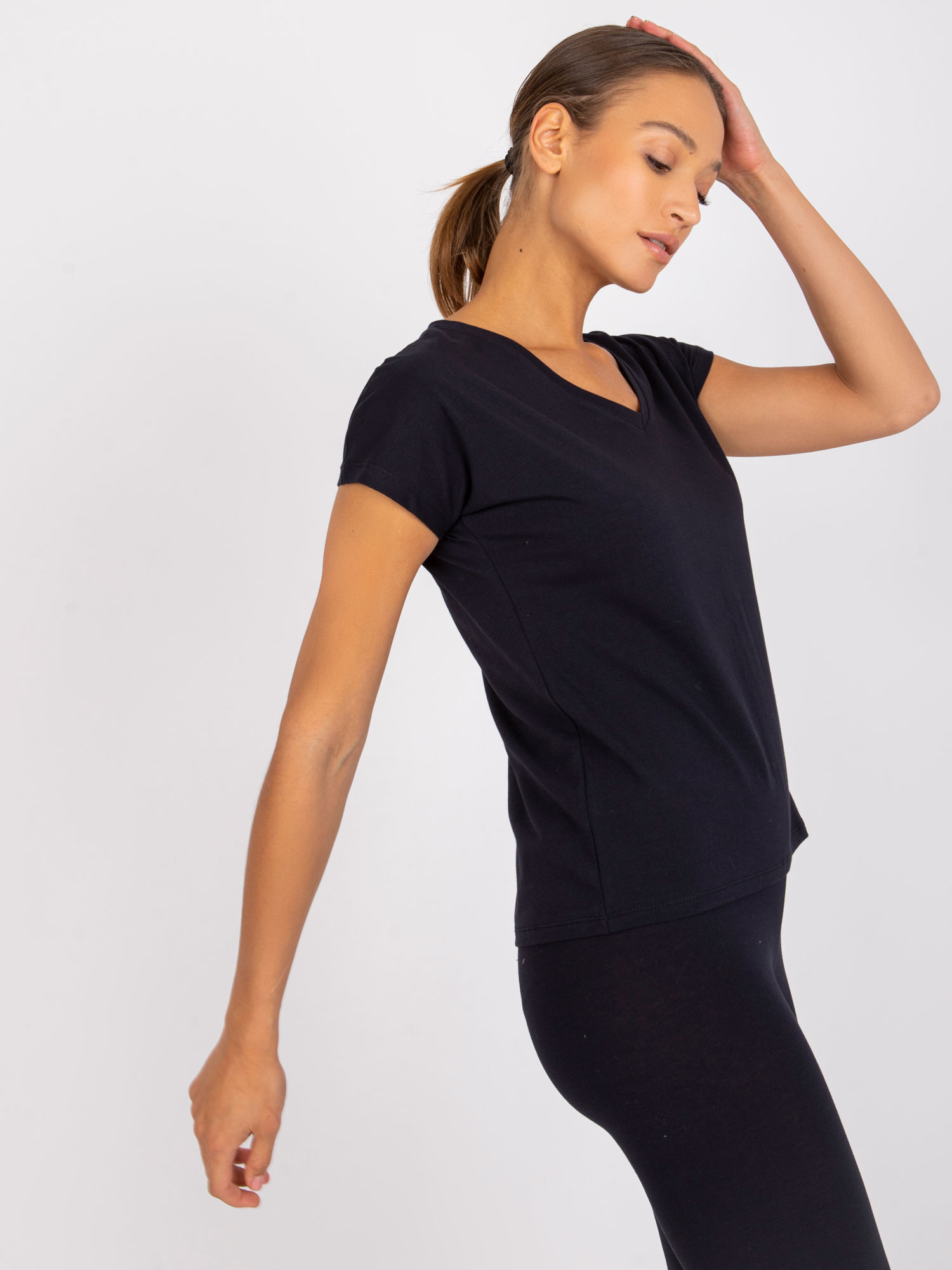 Granatowy t-shirt bawełniany Arlette 