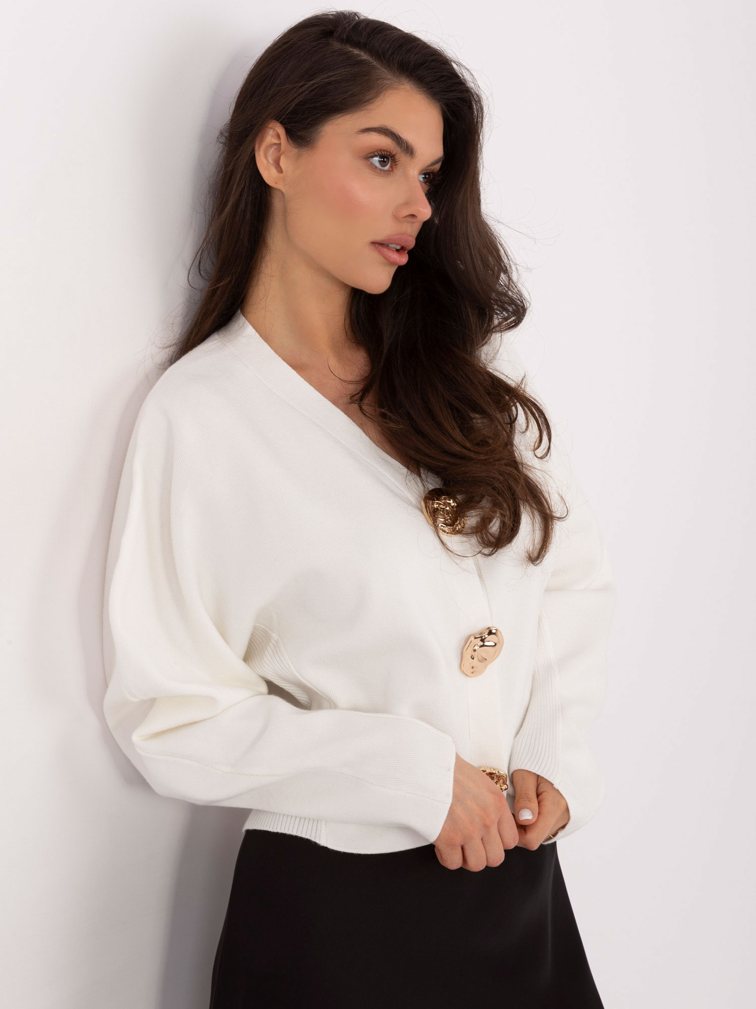 Sweter ecru