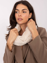 Jasnobeżowy ciepły komin damski