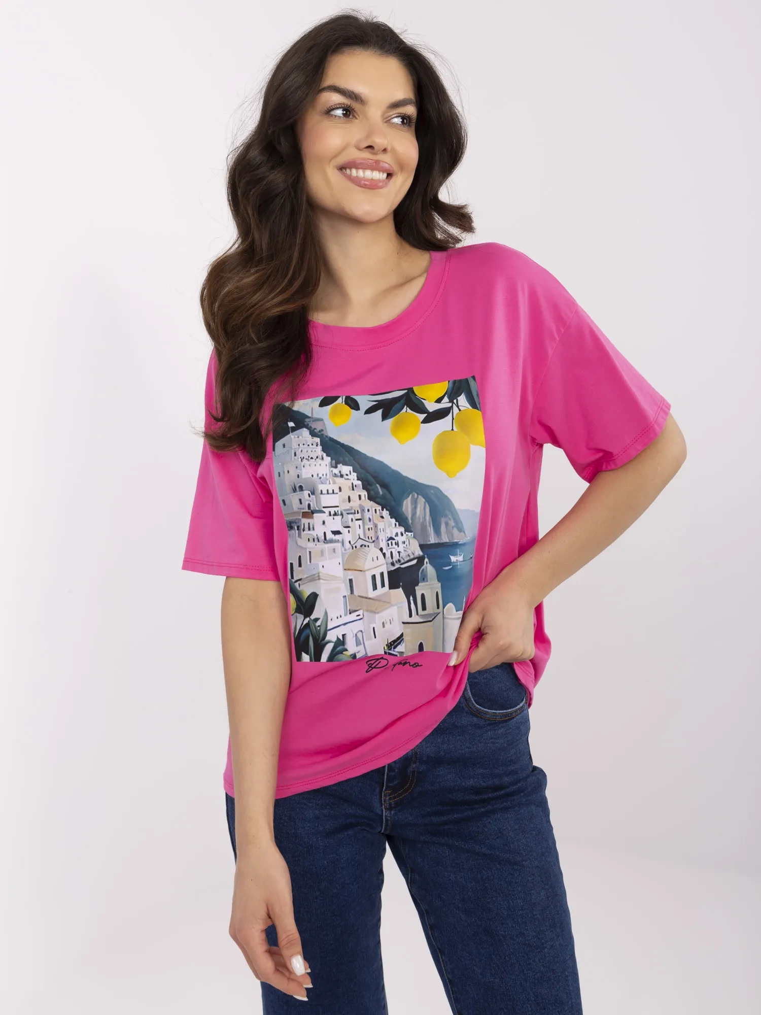 Ciemnoróżowy damski t-shirt z włoskim motywem