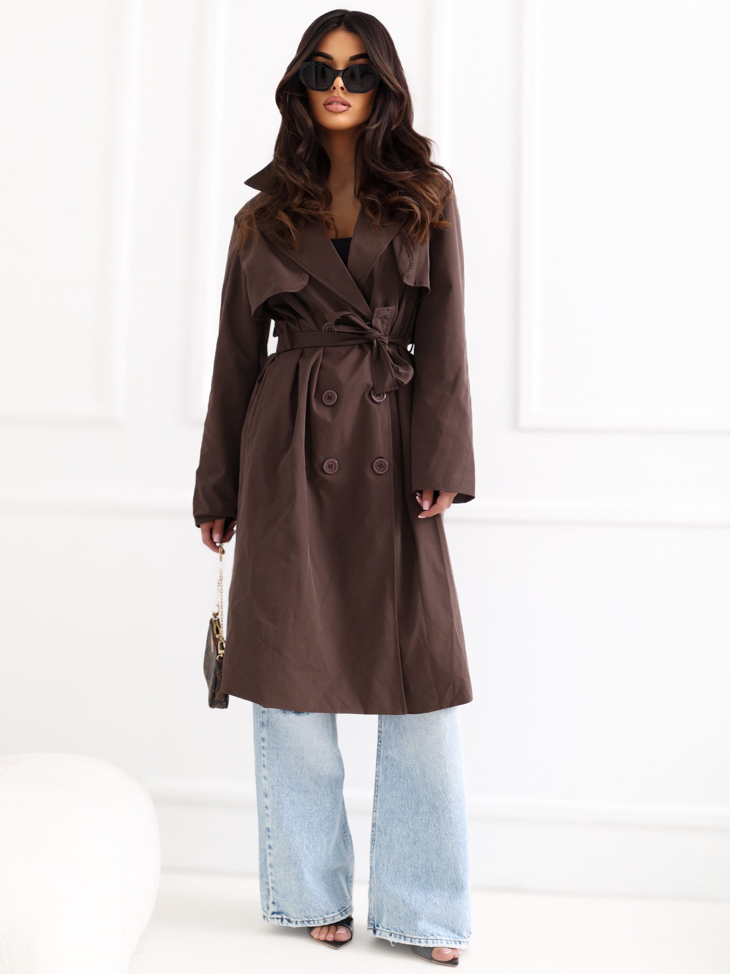 Brązowy dwurzędowy trencz z paskiem RUE PARIS 