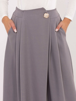 Szara spódnica z ozdobnym guzikiem RUE PARIS