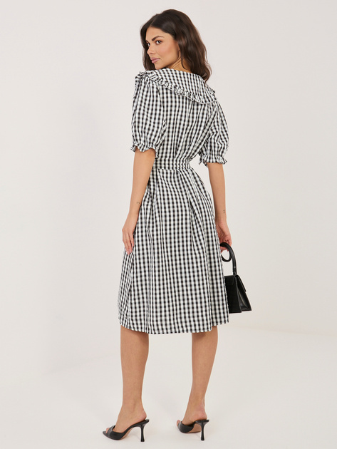 Czarna sukienka szmizjerka z kołnierzykiem