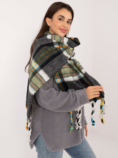 Hurtownia online Czarny zimowy szal w kratę