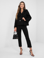 Czarny dwurzędowy płaszcz z paskami na rękawach