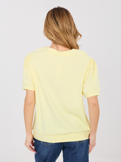 Pastelowa żółta bluzka basic z okrągłym dekoltem RUE PARIS