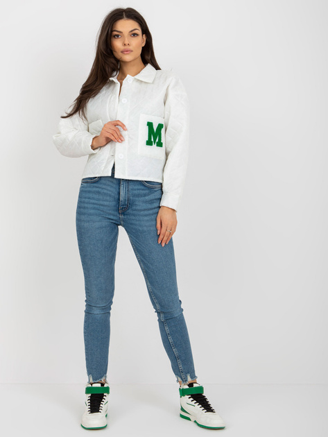 Hurtownia Ecru pikowana kurtka przejściowa z naszywką