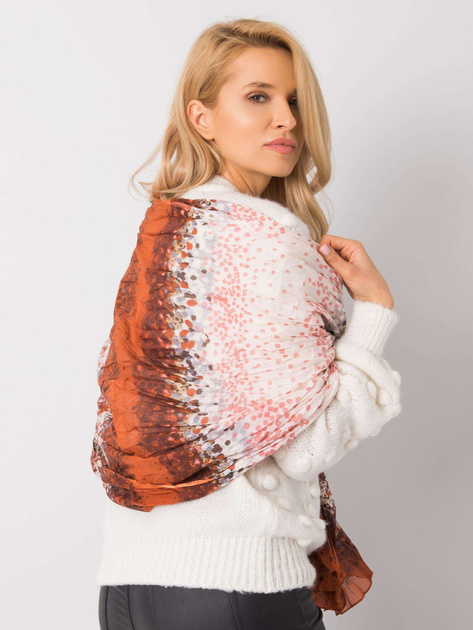 Ciemnopomarańczowa chusta we wzory