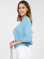 Pastelowy niebieski damski sweter z rękawem 3/4 