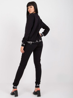 Czarny komplet casualowy ze spodniami 