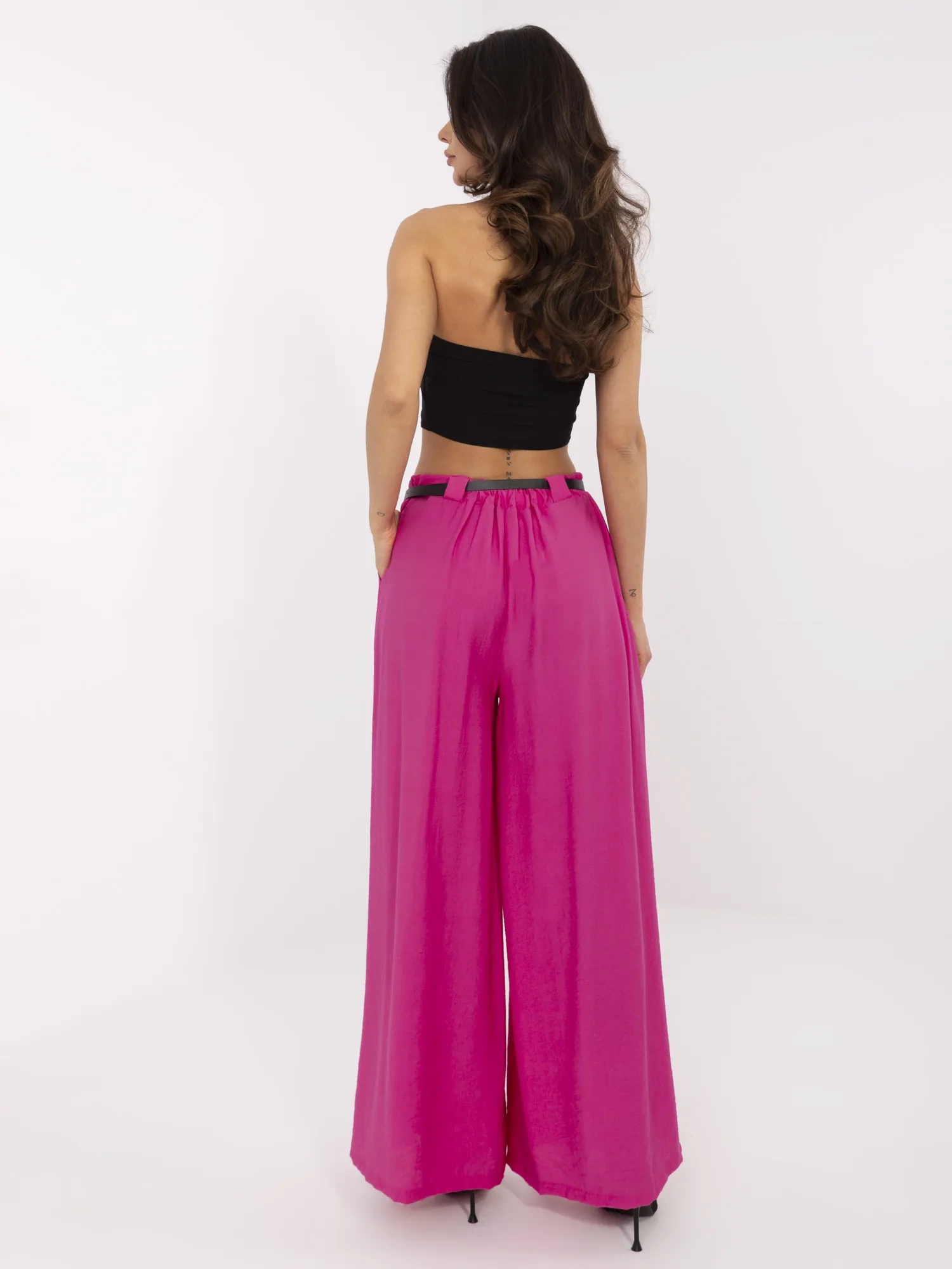 Fuchsia summer wide-leg trousers.