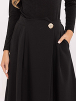 Czarna midi spódnica z plisowaniem RUE PARIS 