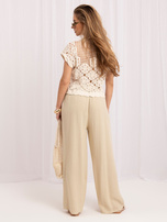 Béžové letní kalhoty s vázáním.