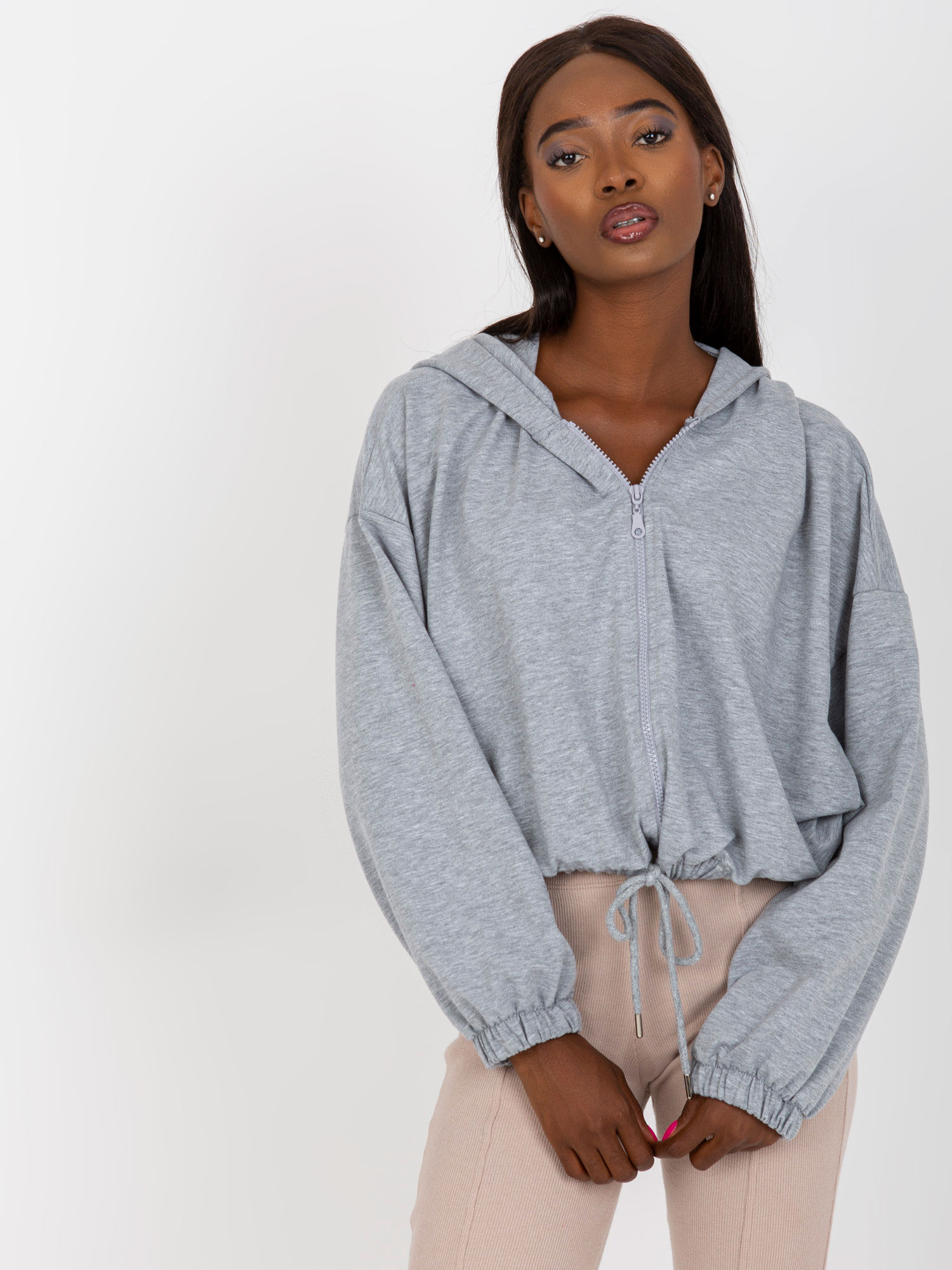 Szara melanżowa krotka bluza basic ze ściągaczem RUE PARIS