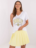 Biało-żółty komplet ze spódnicą w tenisowym stylu