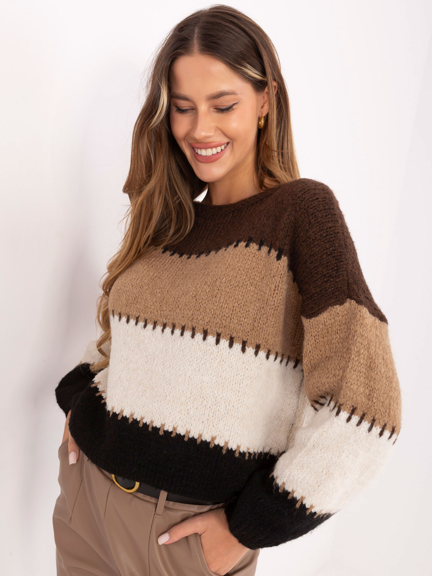 Sweter brązowy