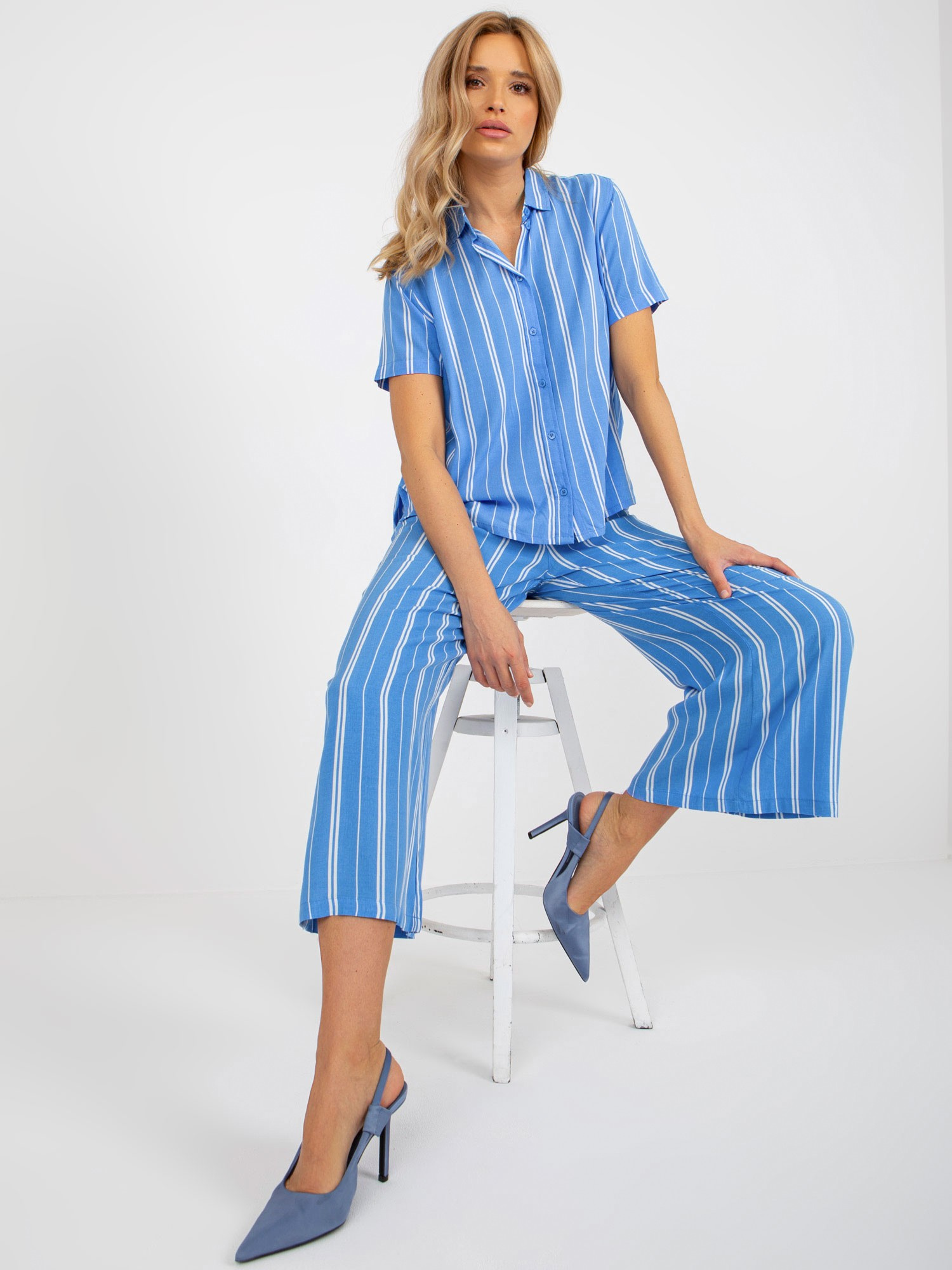 Niebieska rozpinana bluzka koszulowa w paski SUBLEVEL
