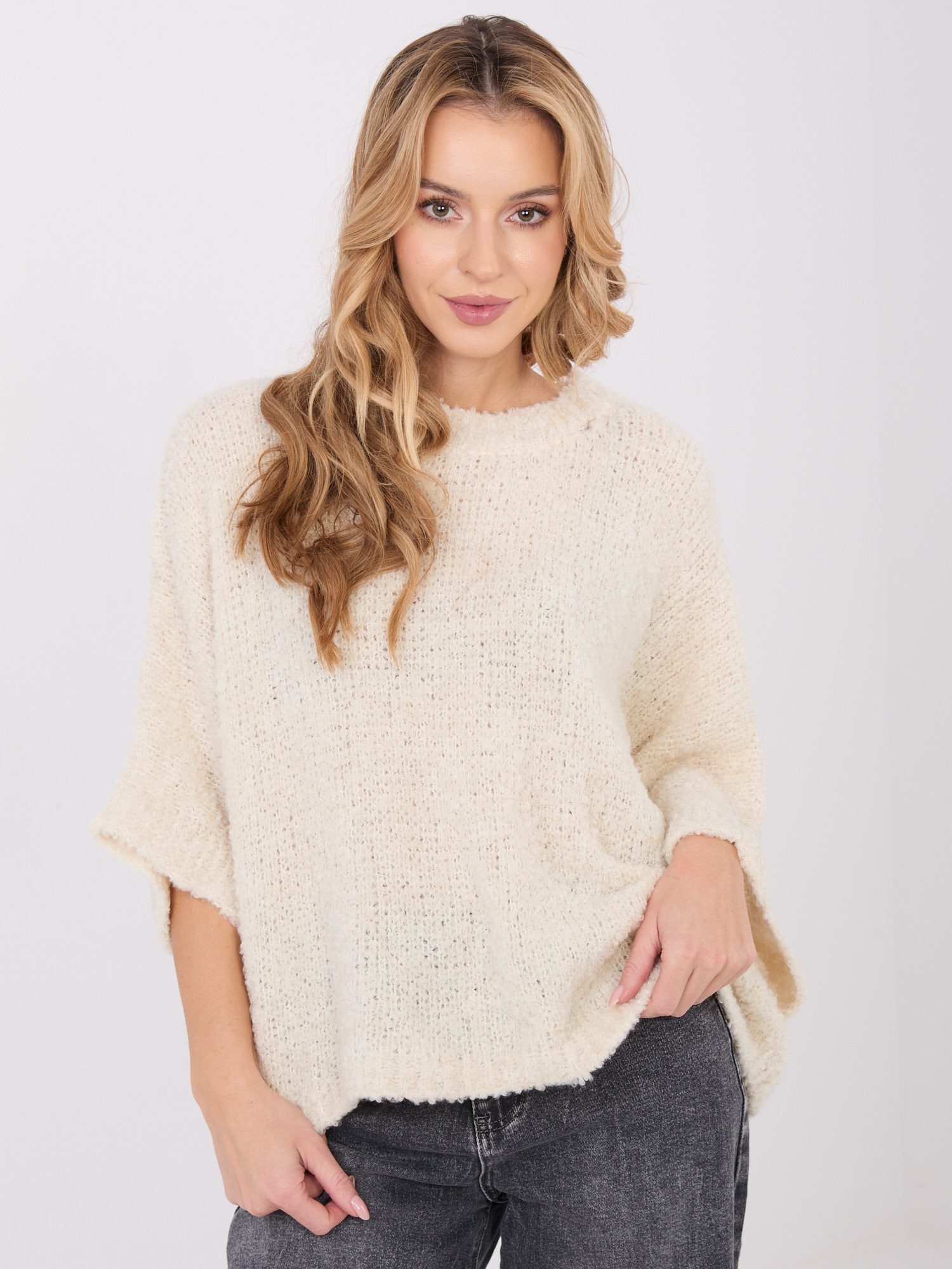 Sweter jasny beżowy