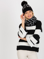 Hurt Czarno-biała damska czapka zimowa we wzory 