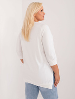 Hurtownia online Ecru bluzka plus size z naszywkami