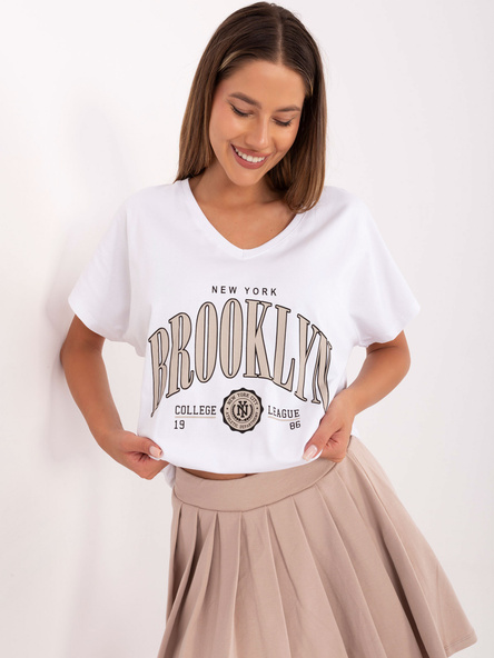 Biało-beżowy komplet ze spódnicą mini