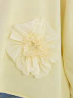 Jasnożółta bluza z kwiatową aplikacją