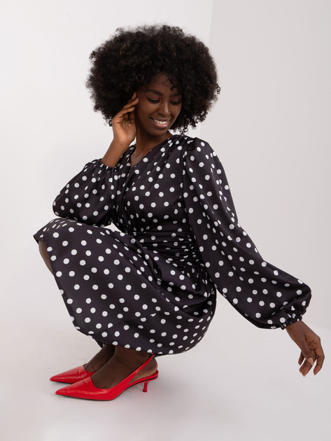 Hurt Czarna sukienka koktajlowa z bufiastym rękawem