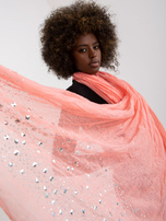 Brzoskwiniowa chusta z ozdobną aplikacją