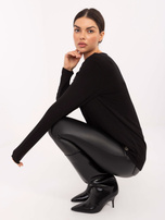 Czarna casualowa bluzka z gumką na dole