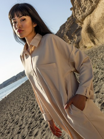 Beżowa koszula z kieszeniami Iliyana