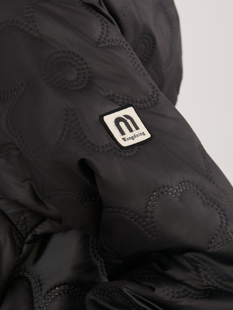 Czarna damska kurtka z kwiatowym pikowaniem RUE PARIS