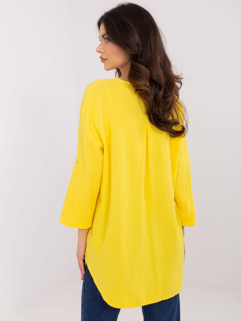 Hurt Żółta muślinowa bluzka z ozdobnym guzikiem