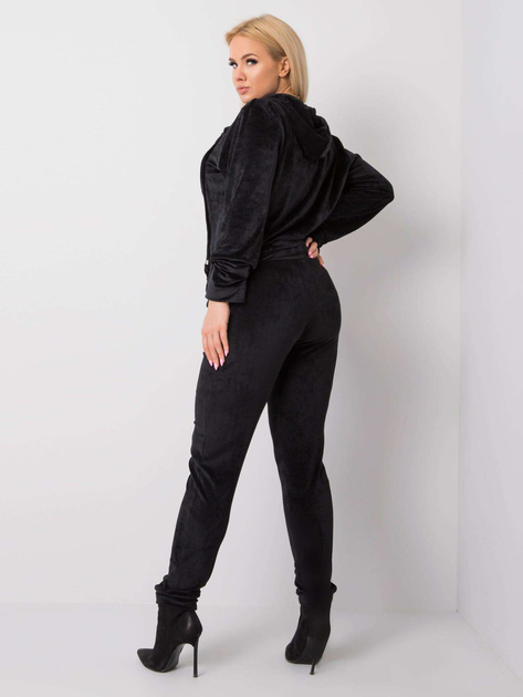 Czarny welurowy komplet plus size Michell
