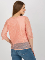 Hurtownia Brzoskwiniowa bluzka wizytowa z kwiatem