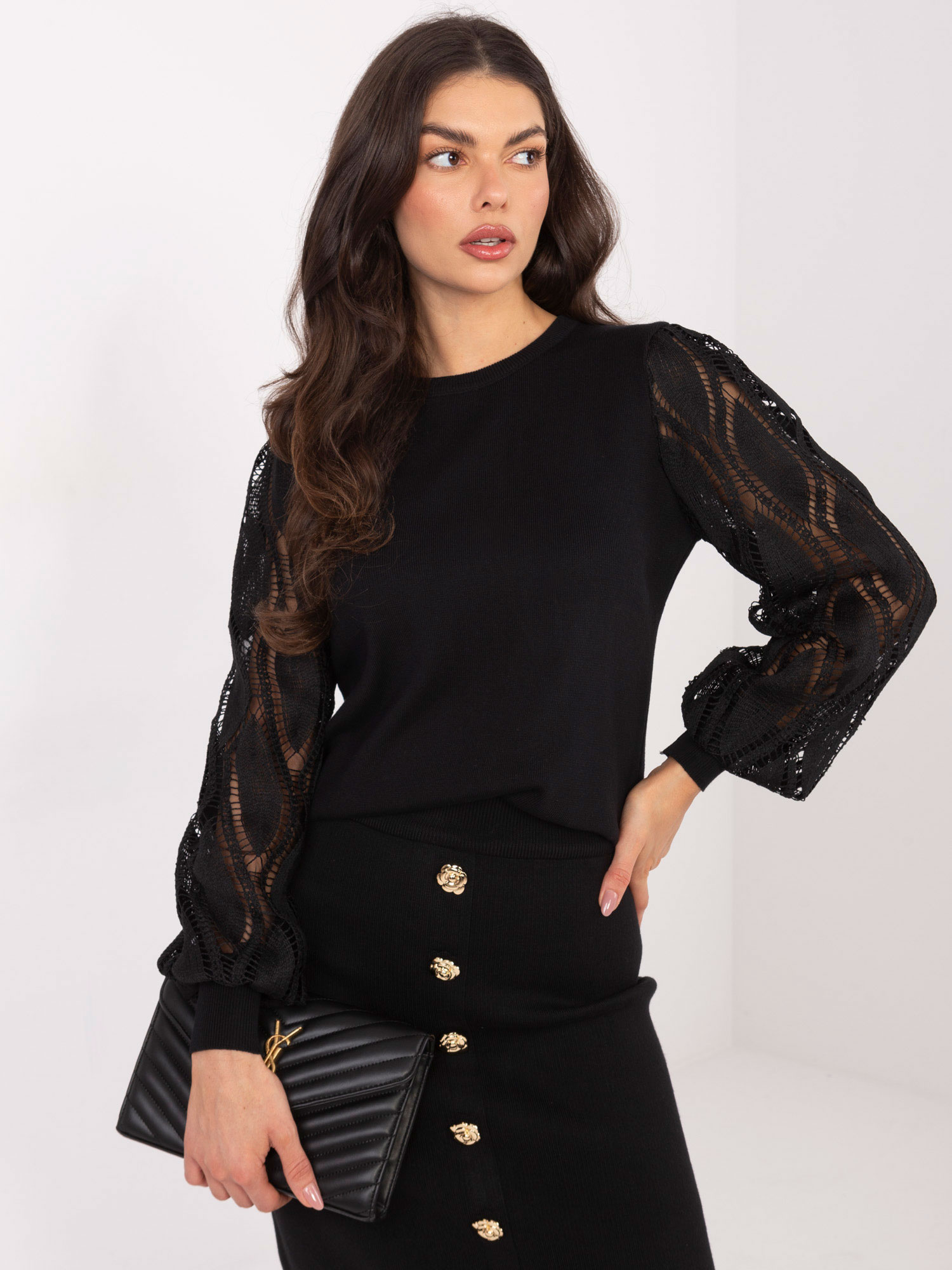 Sweter czarny