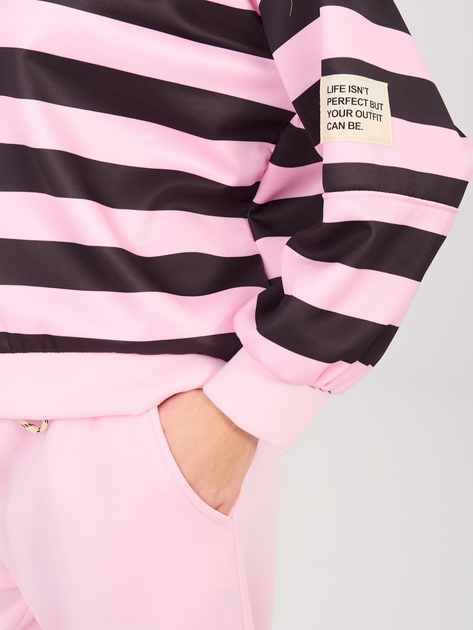 Różowo-czarny dresowy komplet ze spodniami typu jogger