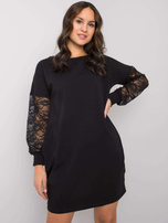 Czarna sukienka z koronkowymi rękawami Alexxie RUE PARIS