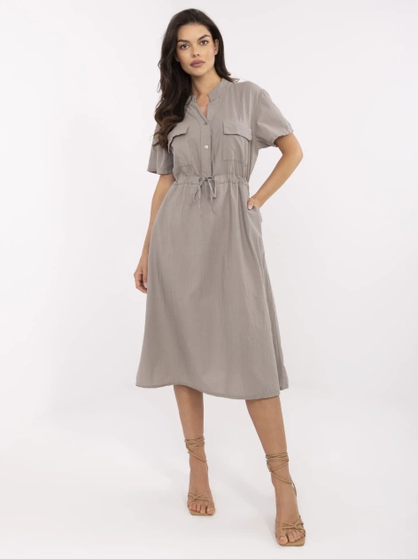Ciemnobeżowa letnia sukienka z krótkim rękawem