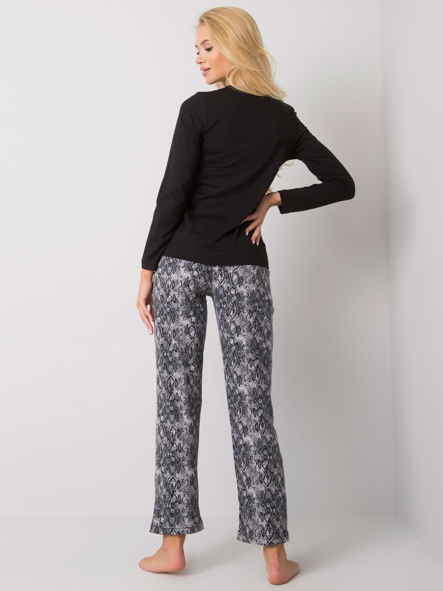 Black Sleeping Set with Print