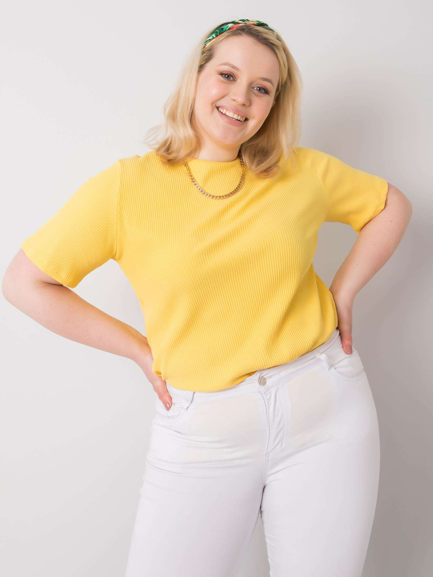 Żółta bluzka plus size z materiału prążkowanego Stella
