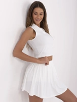 Ecru sportowy komplet z mini spódnicą