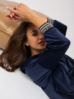 Hurt Granatowy damski komplet welurowy ze spodniami