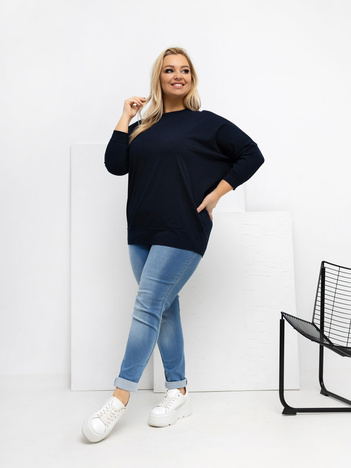 Granatowa bluzka plus size z okrągłym dekoltem