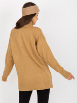 Großhandel Camelowy lockerer Pullover mit hohem Kragen RUE PARIS.