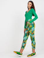 Zielone wzorzyste spodnie dresowe z kieszeniami 