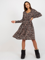 Hurt Czarna rozkloszowana midi sukienka z printami FRESH MADE