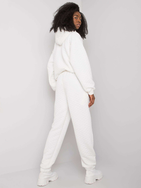 Ecru spodnie dresowe z pikowaniem Naomi RUE PARIS