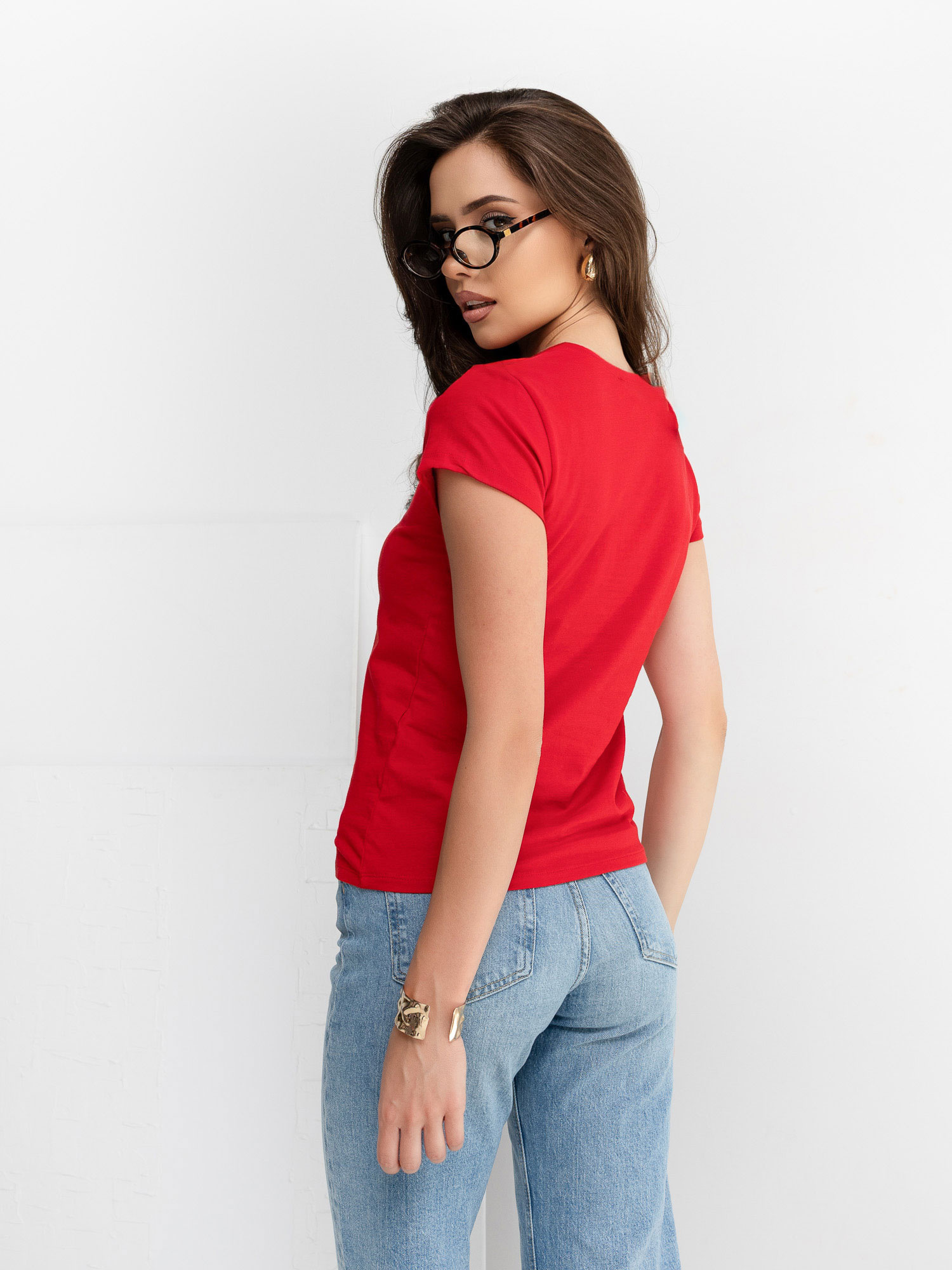 Hurtownia Czerwony gładki t-shirt basic z bawełny 