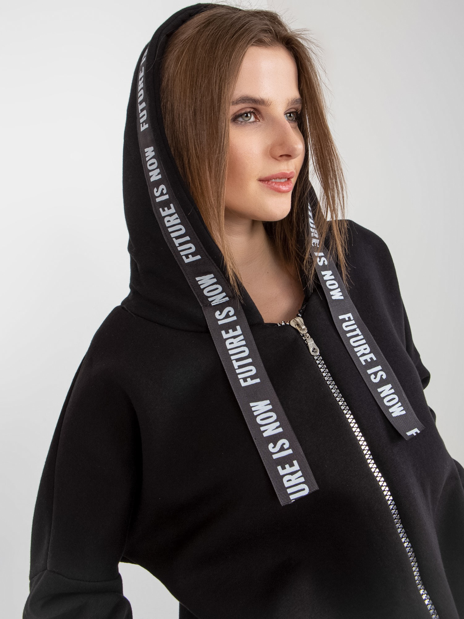 Hurt Czarna dresowa długa bluza rozpinana z kapturem 