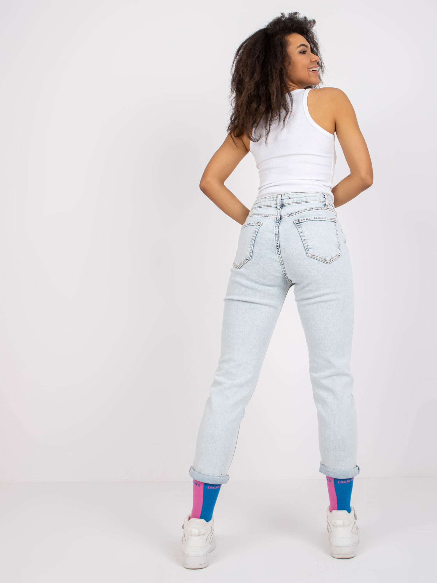 Helle blaue Mom-Jeans Lotta.